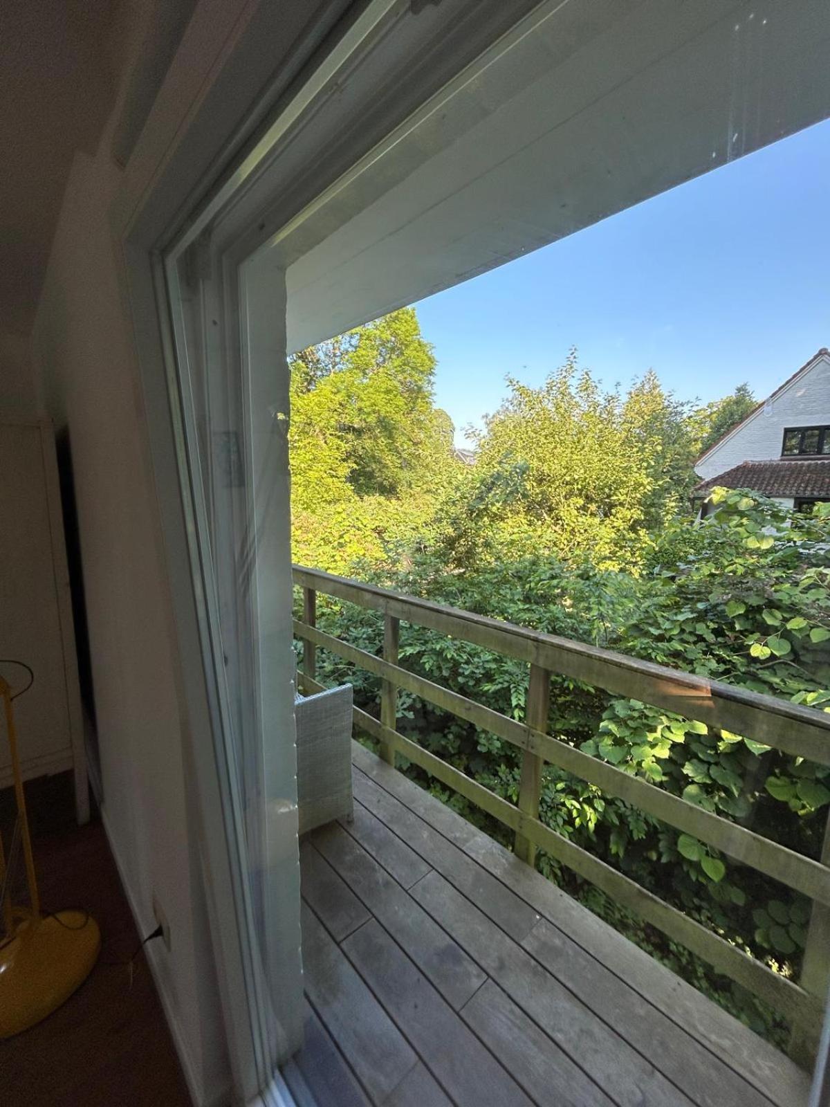 The Tile House - 2 Bedroom Just South Of Brussels Sint-Genesius-Rode