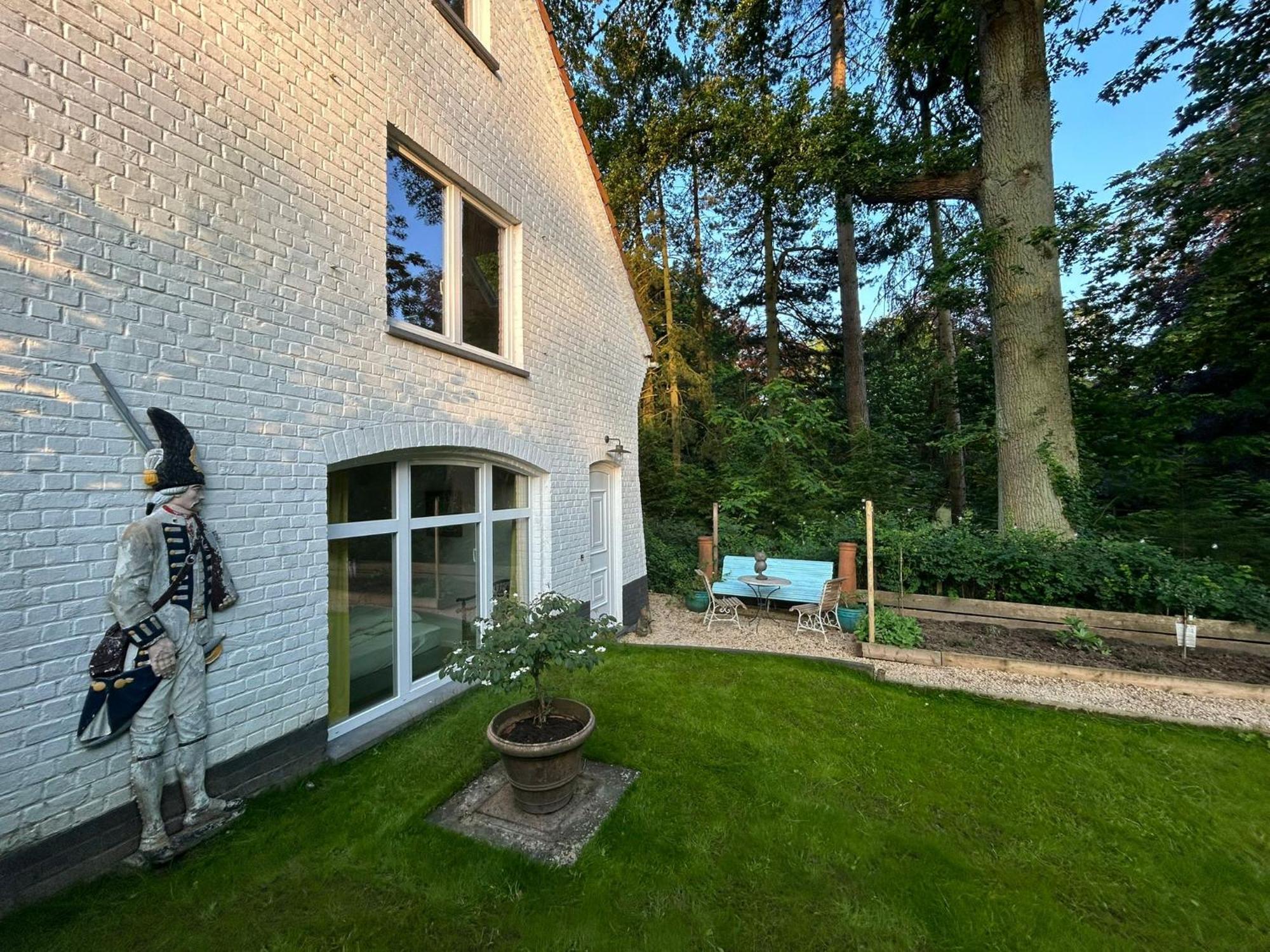 The Tile House - 2 Bedroom Just South Of Brussels Hébergement de vacances *